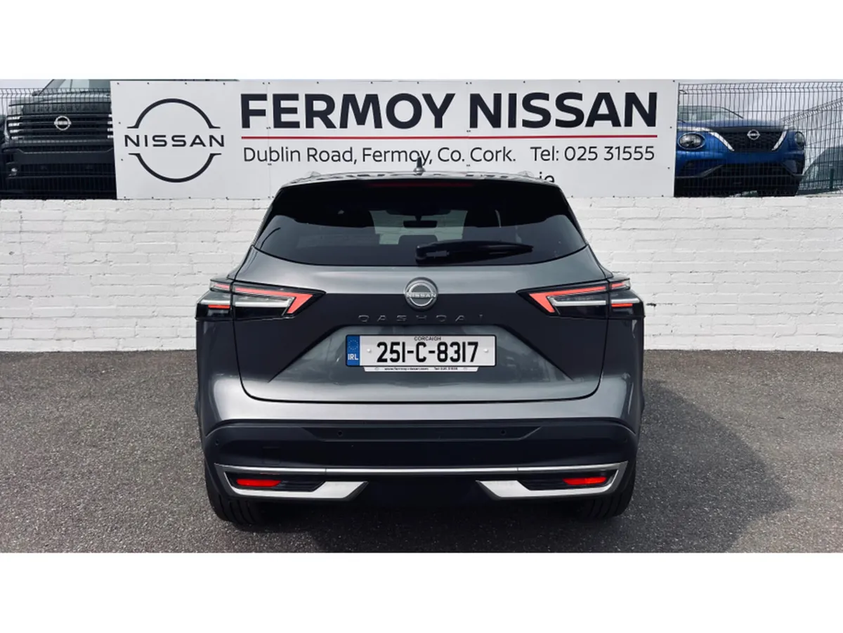 Nissan Qashqai MPV, Petrol Hybrid, 2025, Grey