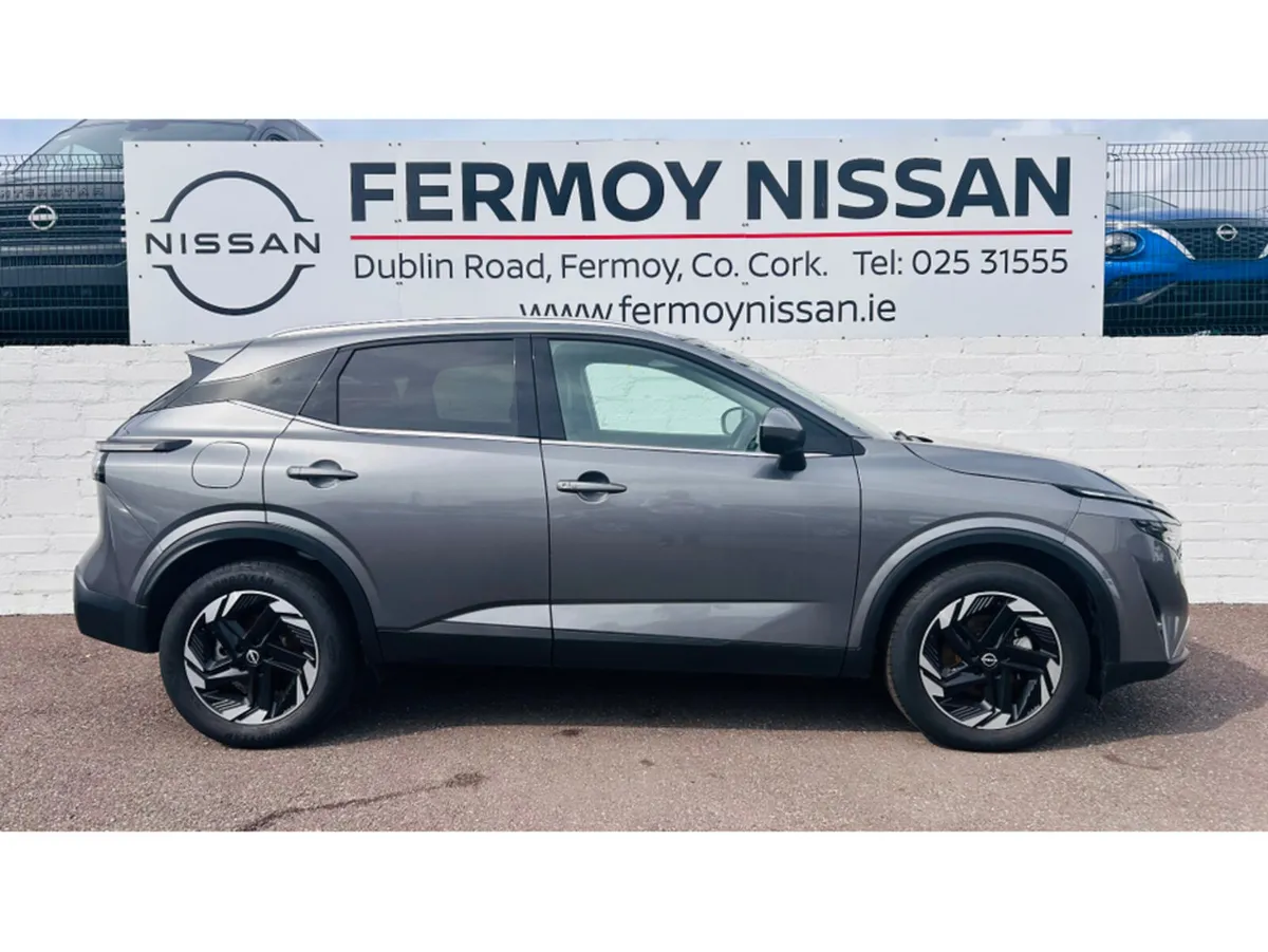 Nissan Qashqai MPV, Petrol Hybrid, 2025, Grey