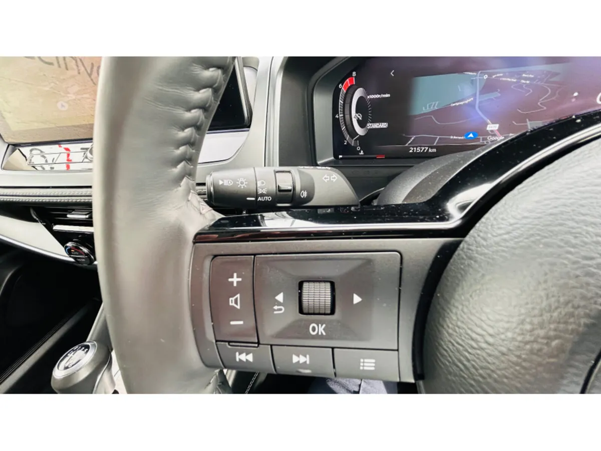 Nissan Qashqai MPV, Petrol Hybrid, 2025, Grey