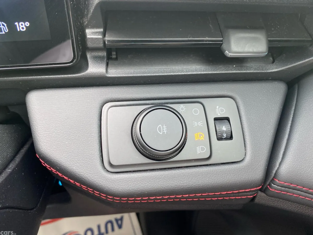 Ford Puma MPV, Petrol, 2025, Red