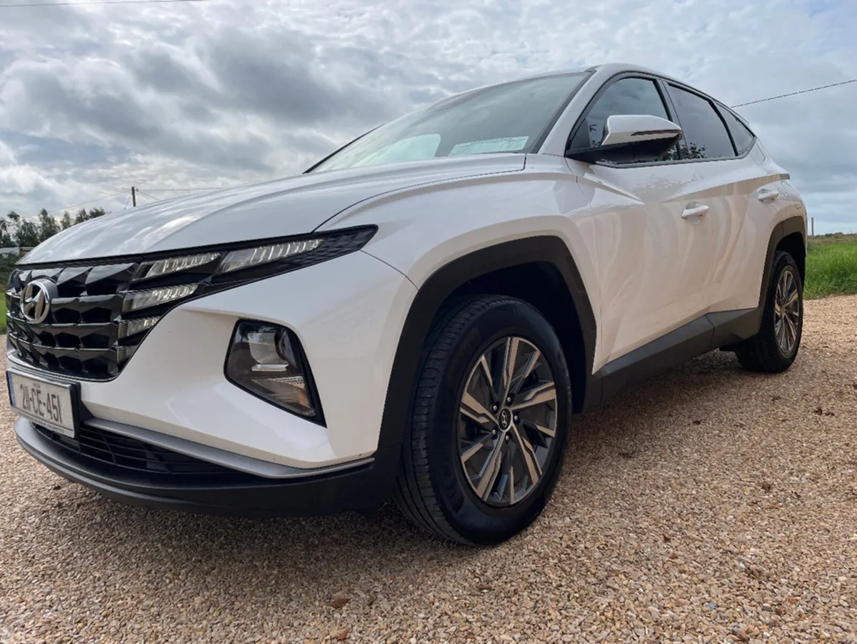 Hyundai Tucson SUV, Petrol Hybrid, 2021, White