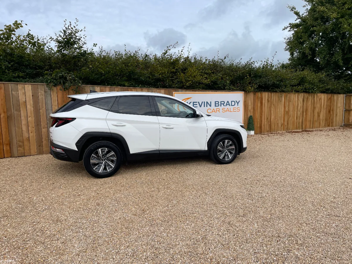 Hyundai Tucson SUV, Petrol Hybrid, 2021, White
