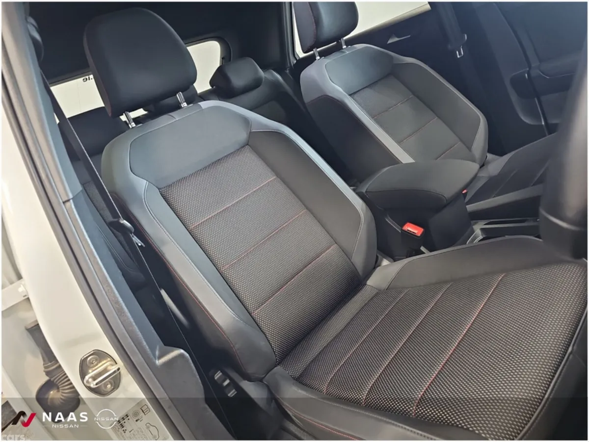 Volkswagen T-Roc SUV, Diesel, 2021, White