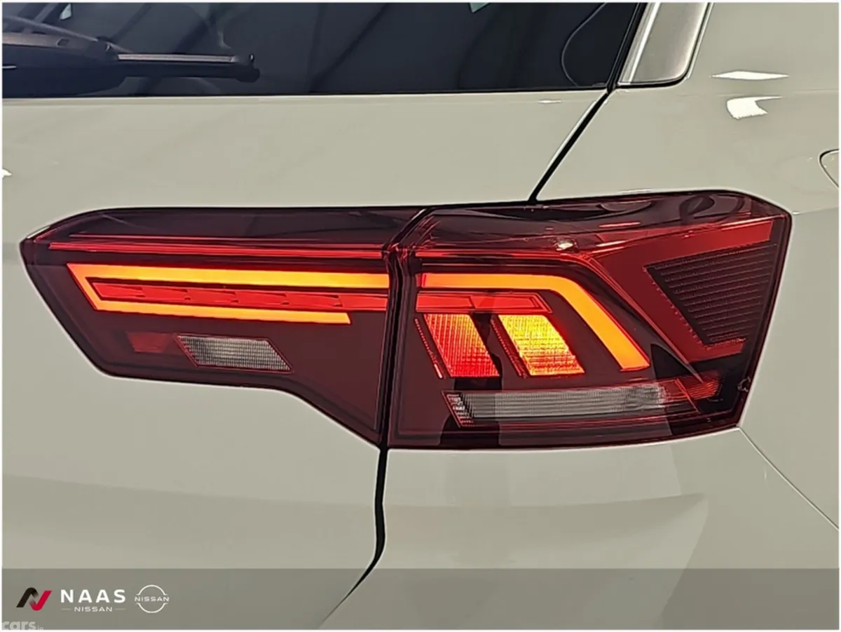 Volkswagen T-Roc SUV, Diesel, 2021, White