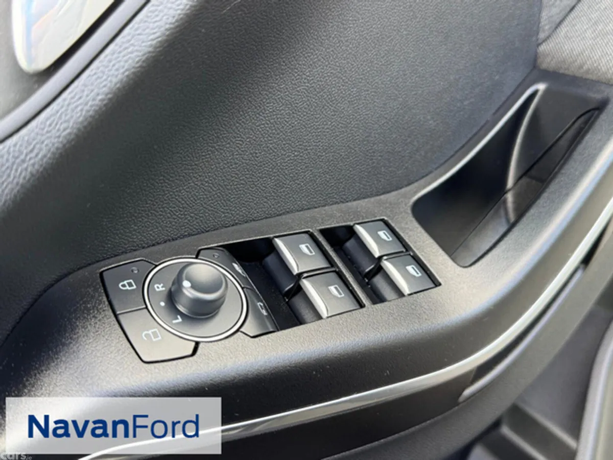 Ford Puma MPV, Petrol Hybrid, 2024, Black
