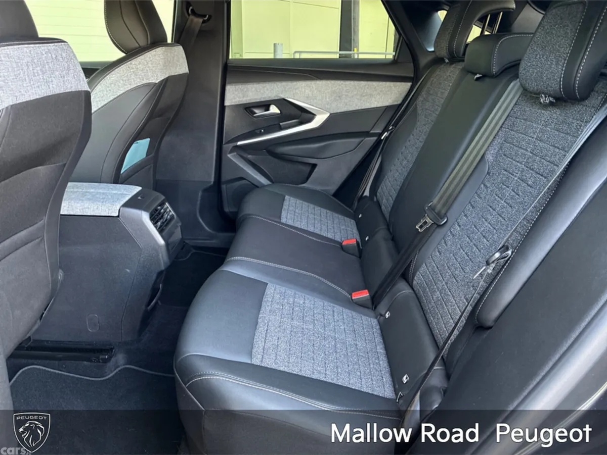 Peugeot 3008 SUV, Petrol Hybrid, 2026, Grey