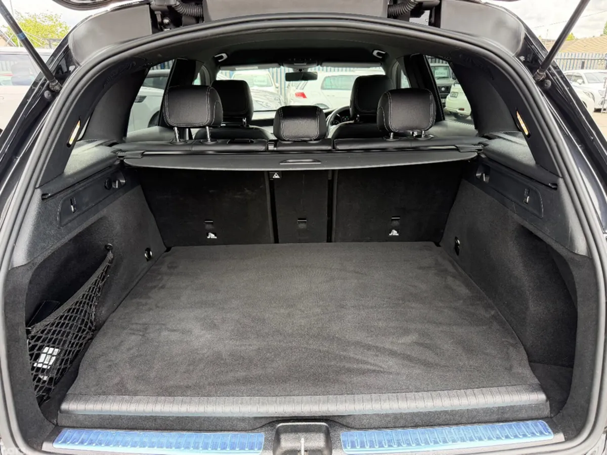 Mercedes-Benz GLC Estate, Diesel Plug-in Hybrid, 2022, Black