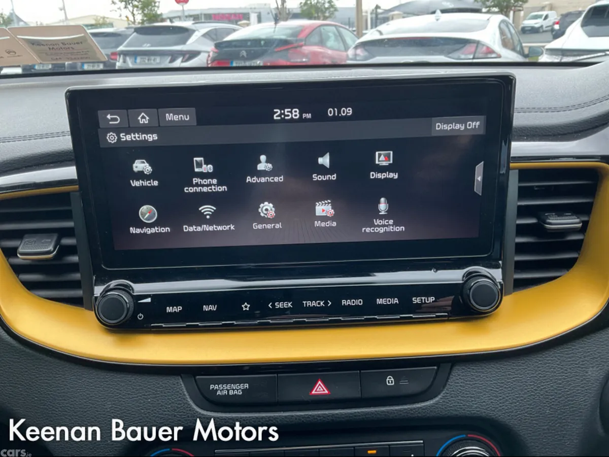 Kia XCeed Hatchback, Petrol, 2020, Grey