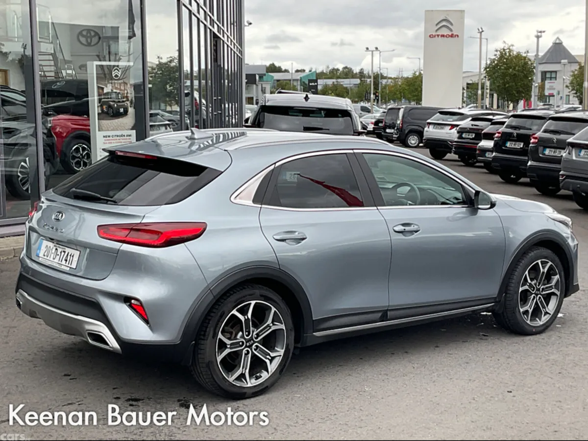 Kia XCeed Hatchback, Petrol, 2020, Grey