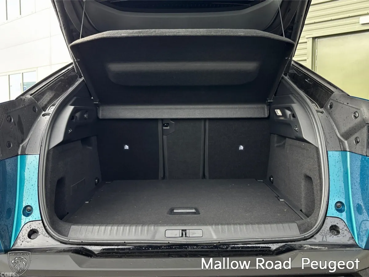 Peugeot 3008 SUV, Electric, 2026, Blue