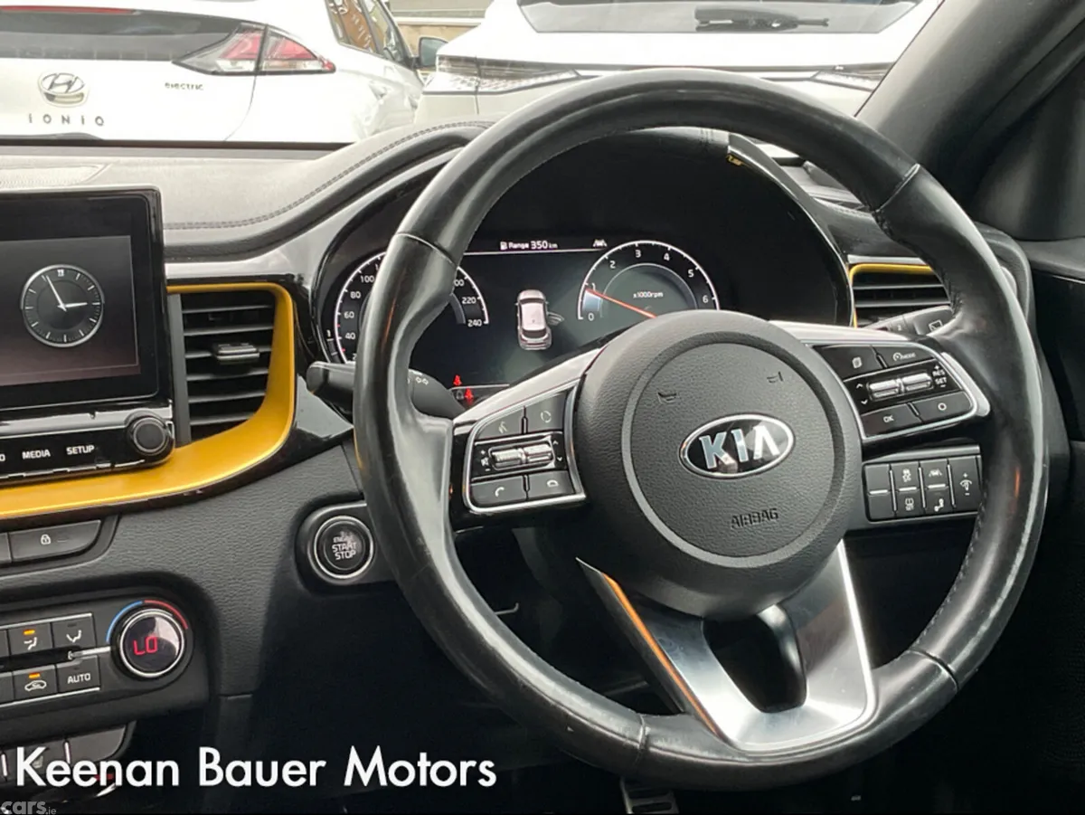 Kia XCeed Hatchback, Petrol, 2020, Grey