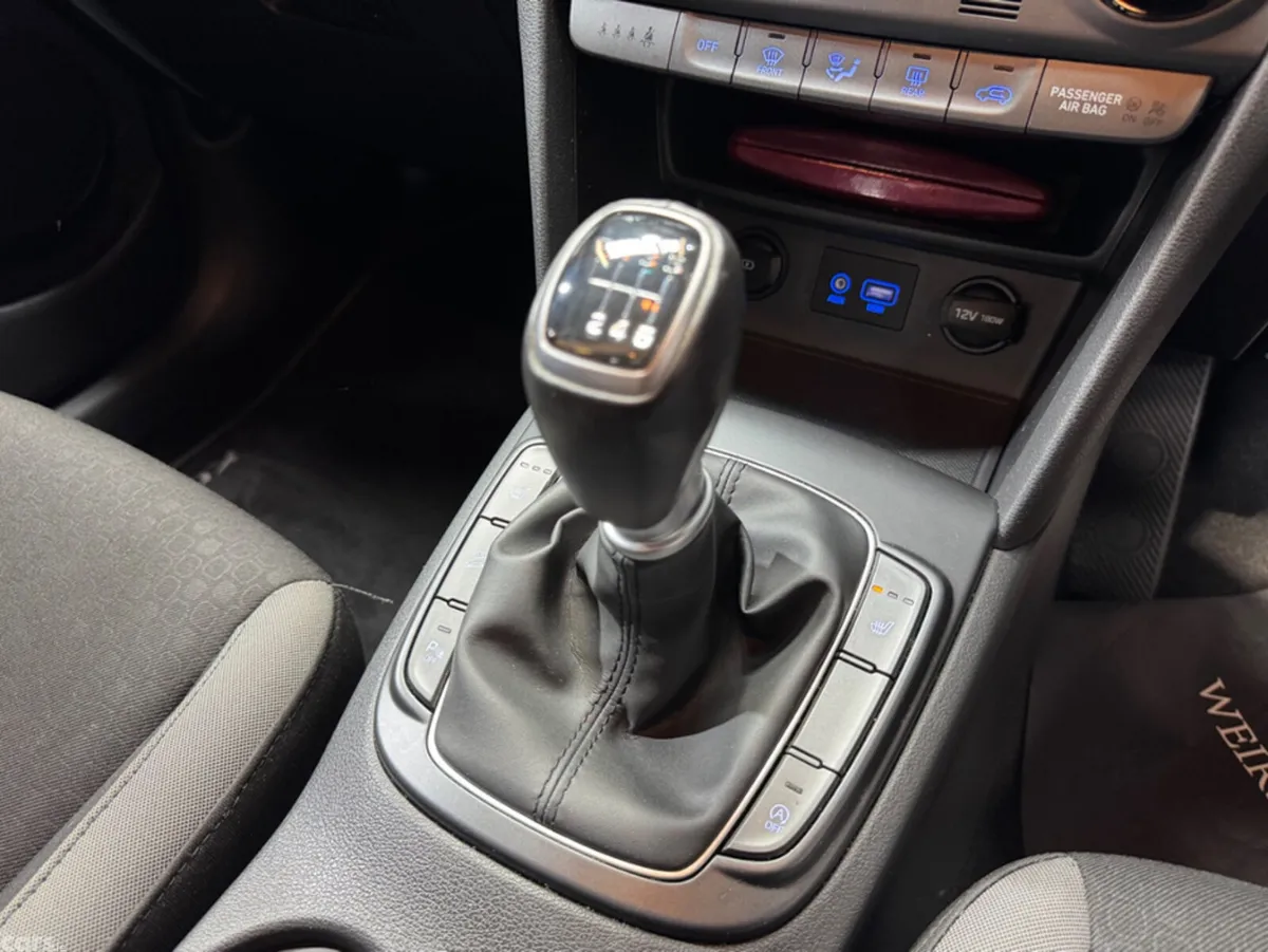 Hyundai KONA MPV, Petrol, 2019, Grey