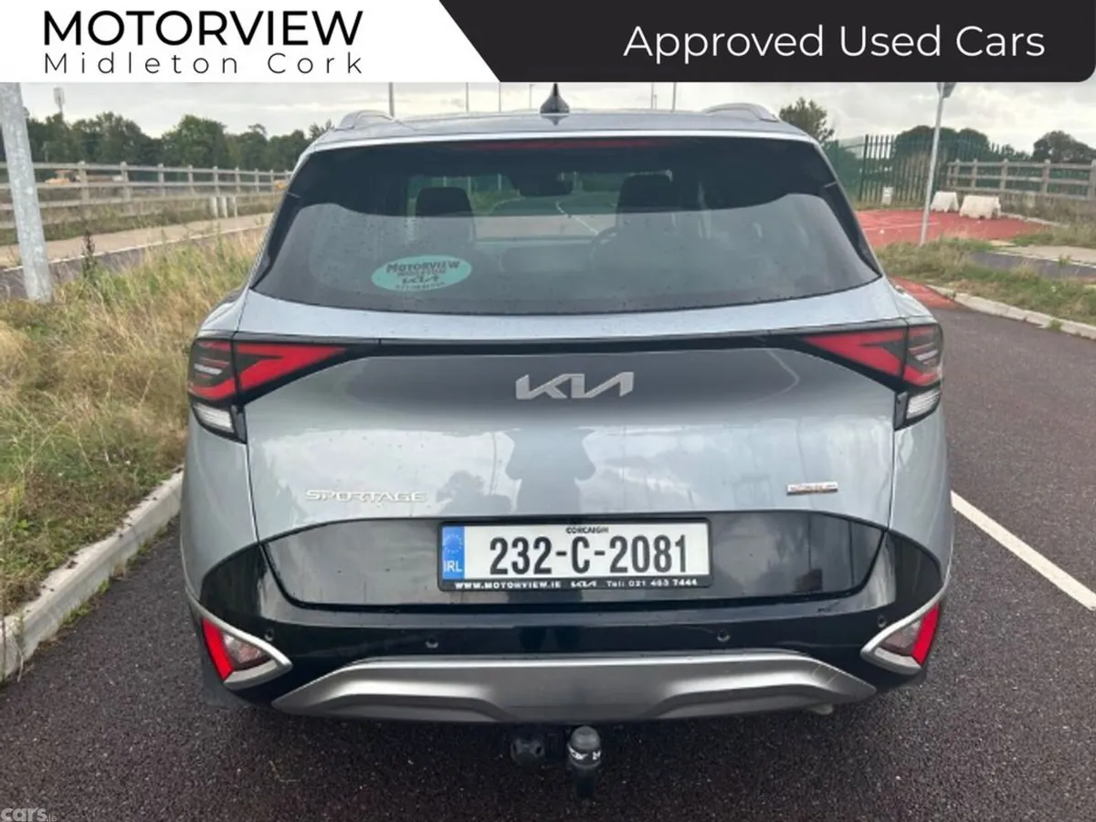 Kia Sportage MPV, Diesel, 2023, Grey