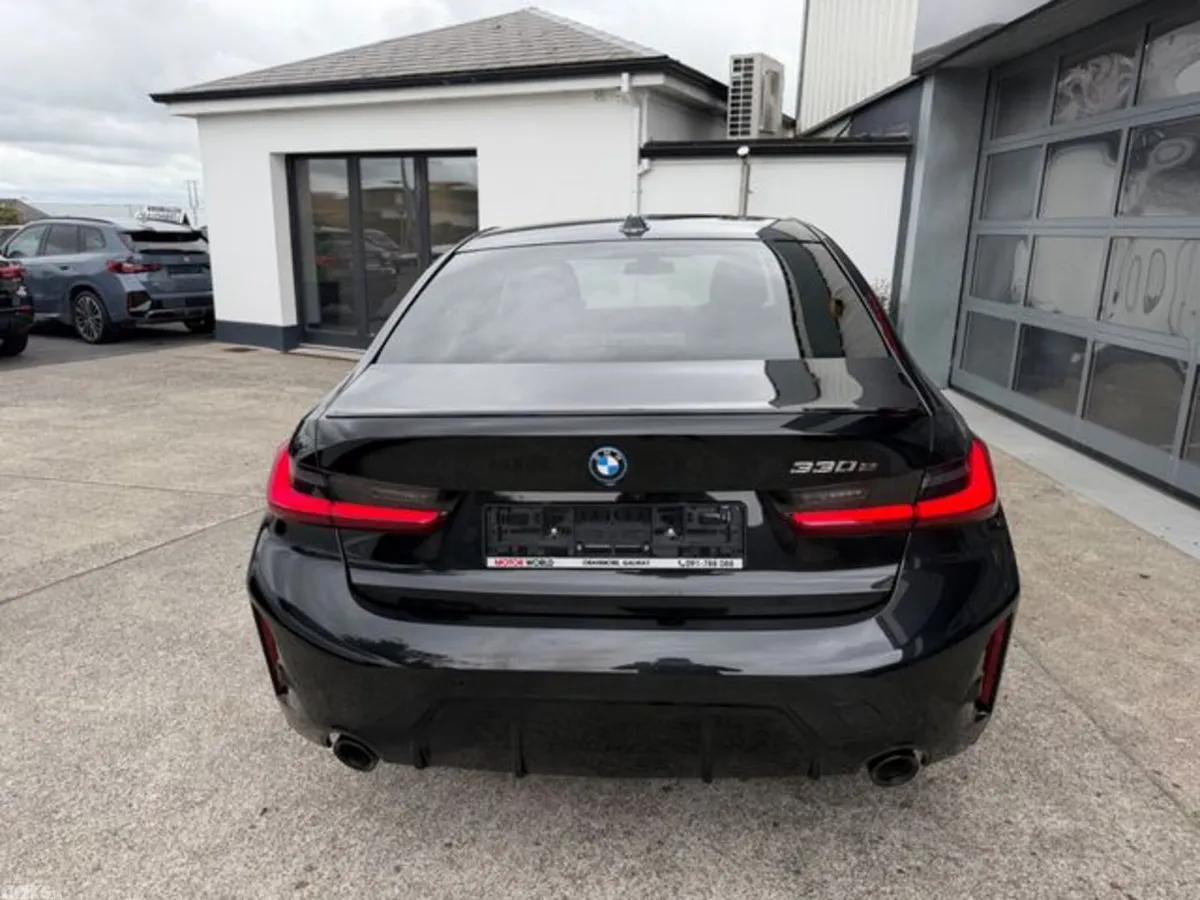 BMW 3-Series Saloon, Petrol Plug-in Hybrid, 2025, Black