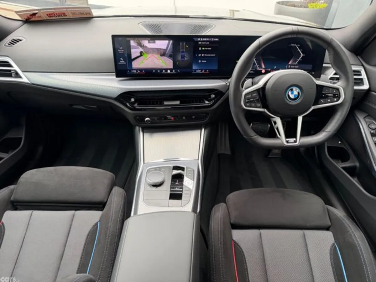 BMW 3-Series Saloon, Petrol Plug-in Hybrid, 2025, Black