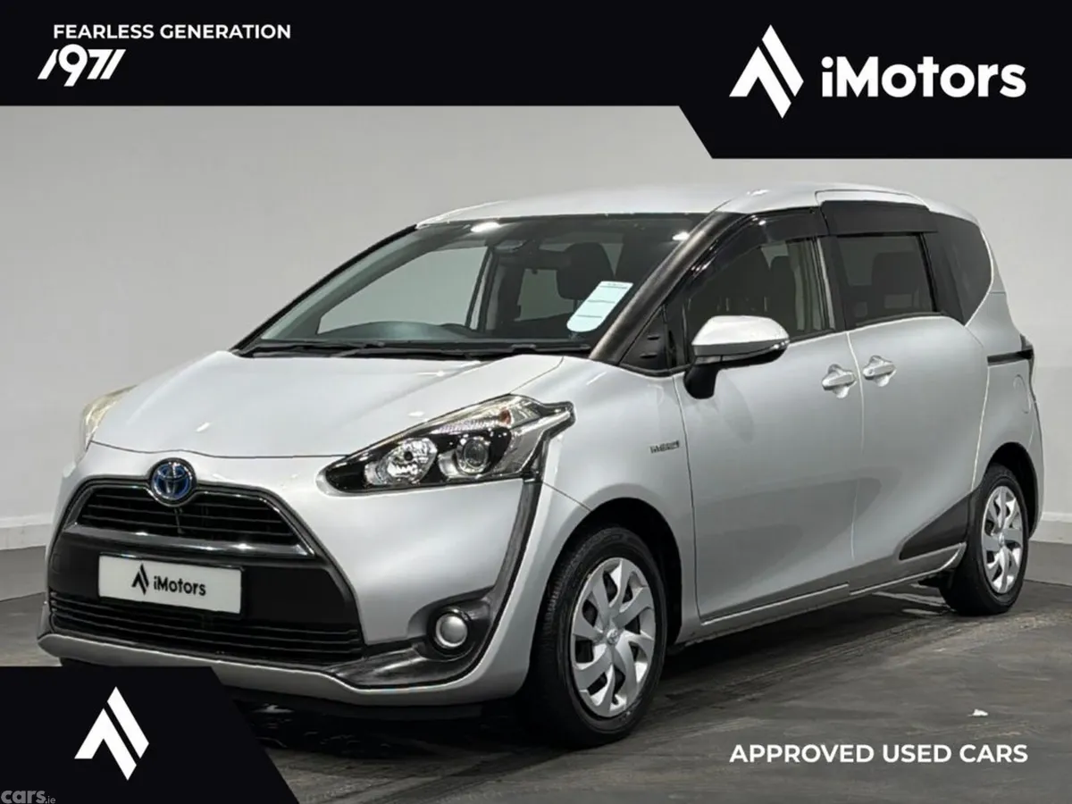 Toyota Sienta MPV, Petrol Hybrid, 2017, Silver