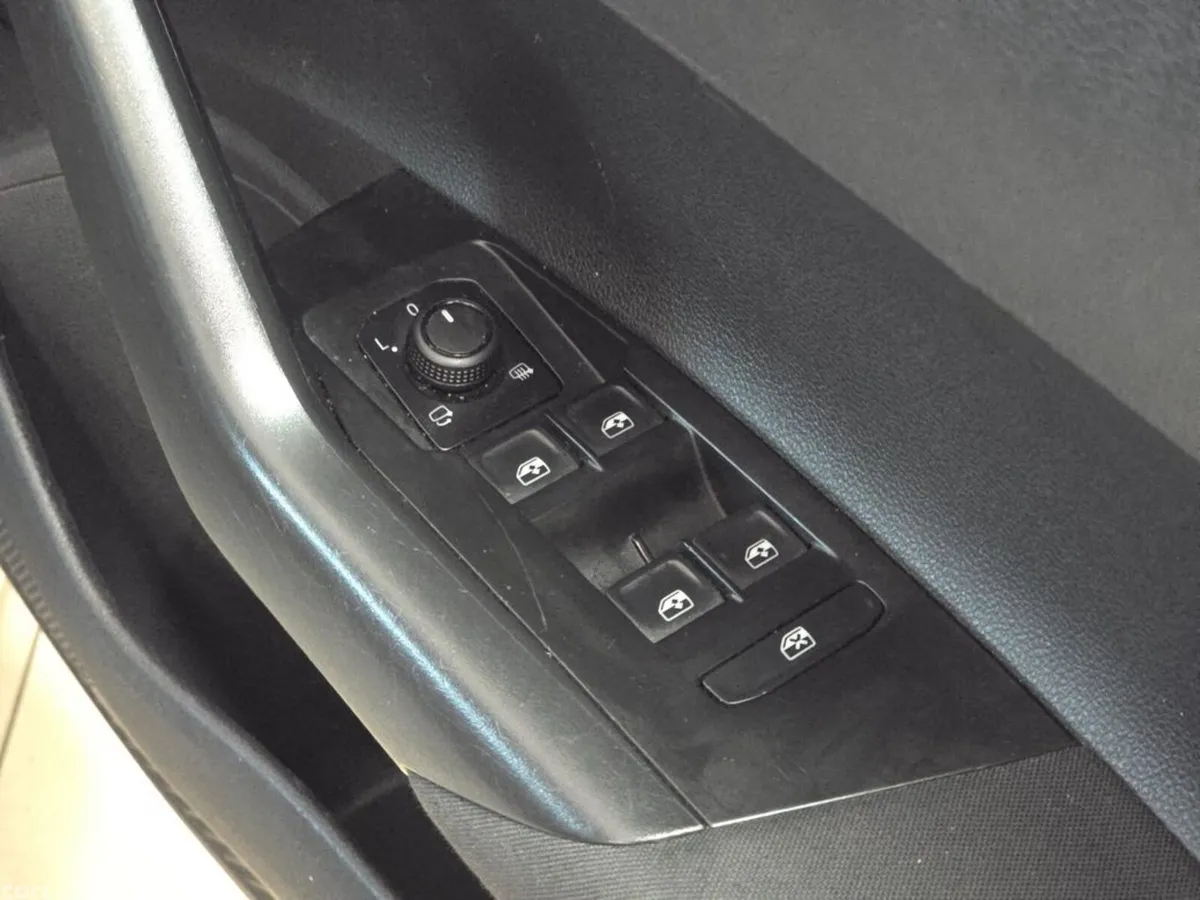 Volkswagen Polo Hatchback, Petrol, 2020, Grey