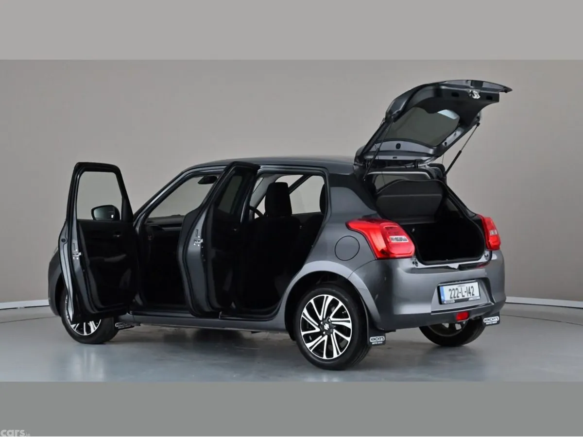 Suzuki Swift Hatchback, Petrol, 2022, Grey