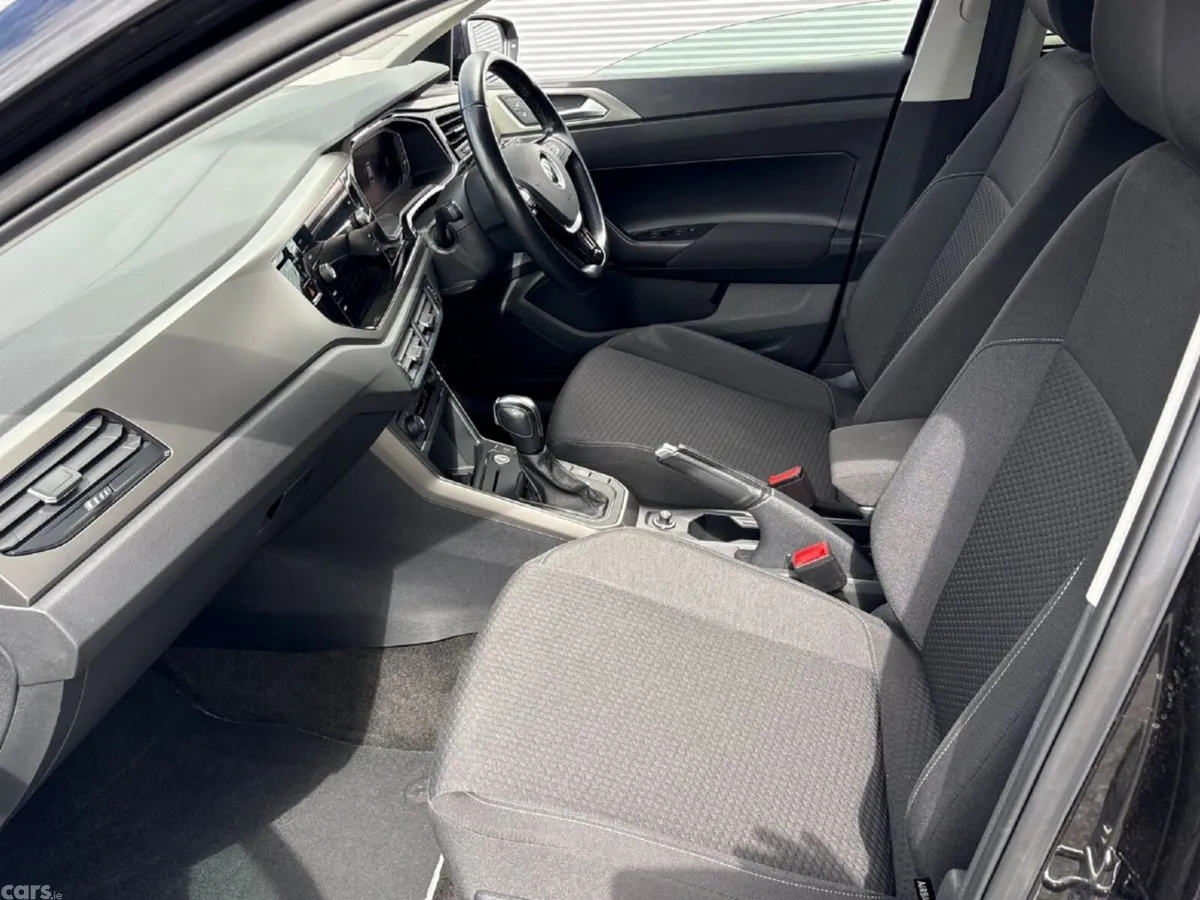 Volkswagen Polo Hatchback, Petrol, 2021, Black