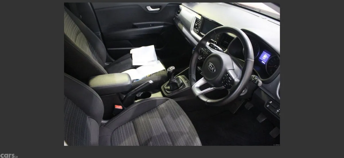 Kia Stonic Estate/Jeep, Petrol, 2018, Red