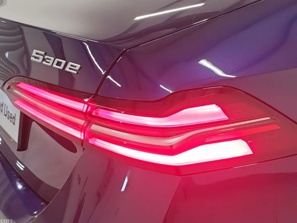 BMW 5-Series Saloon, Petrol Plug-in Hybrid, 2026, Blue