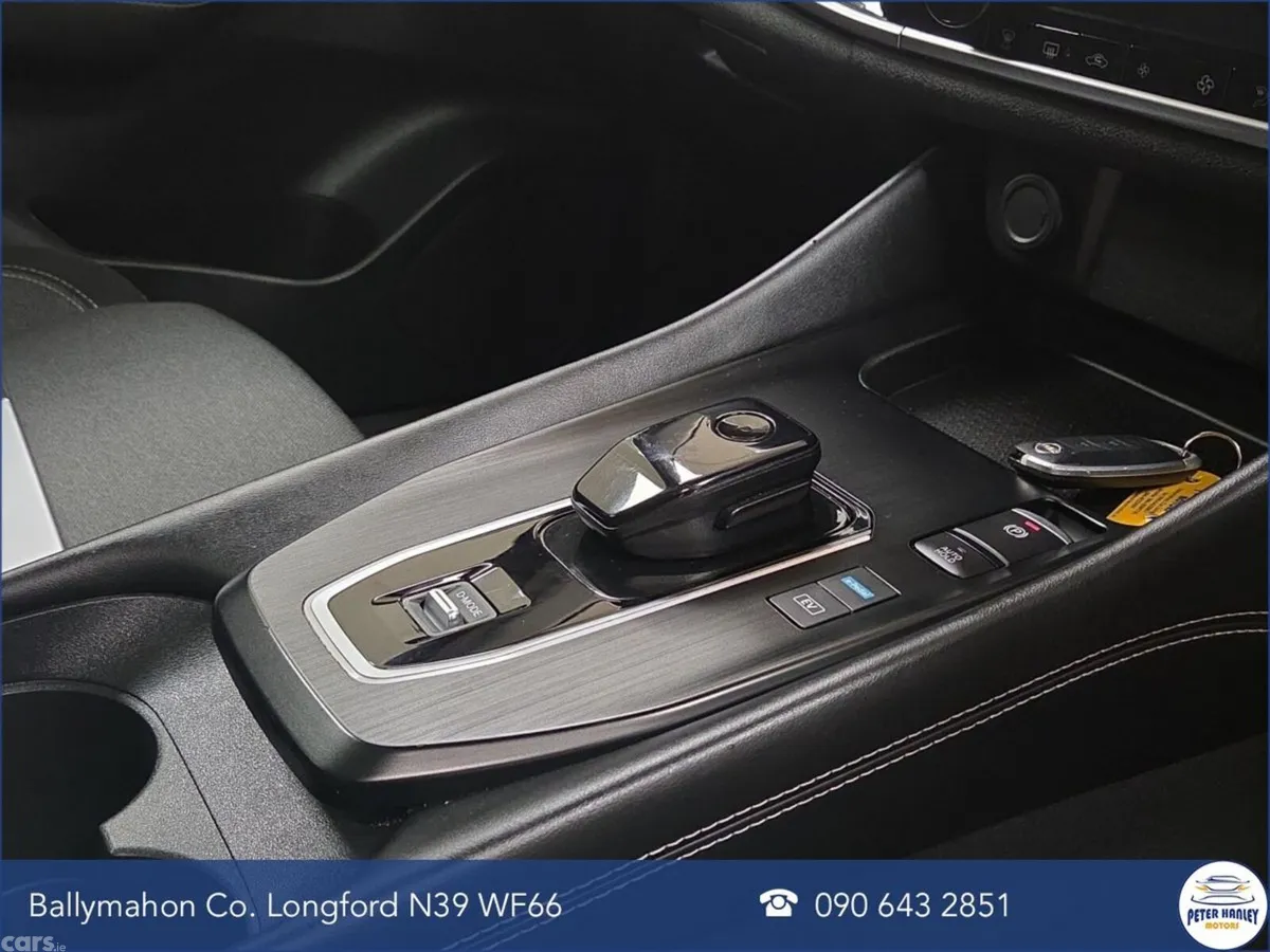Nissan Qashqai SUV, Petrol Hybrid, 2024, Blue