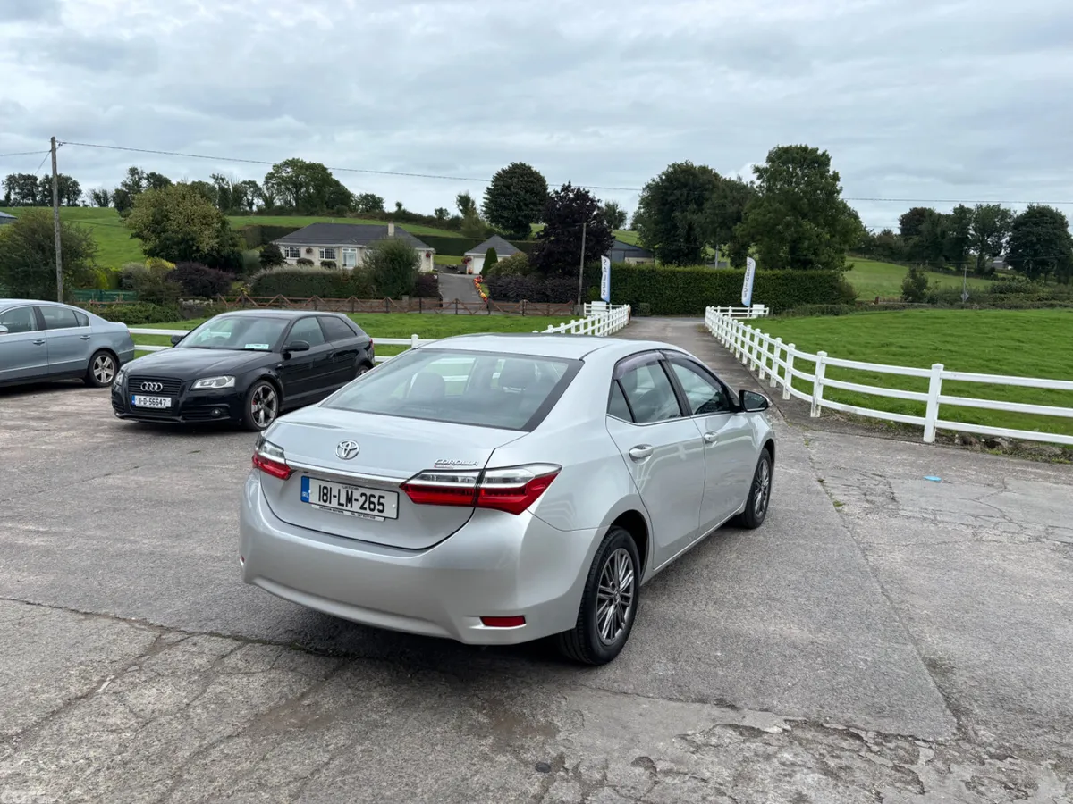 Toyota Corolla Saloon, Petrol, 2018, Grey