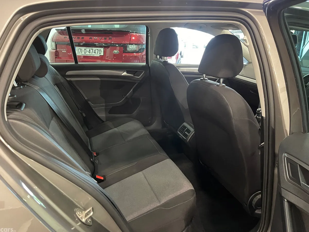 Volkswagen Golf Hatchback, Petrol, 2017, Grey