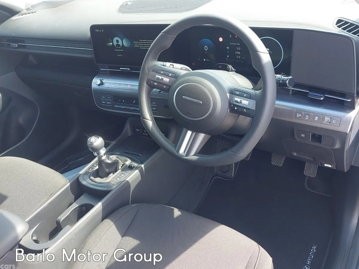 Hyundai KONA MPV, Petrol, 2026, White