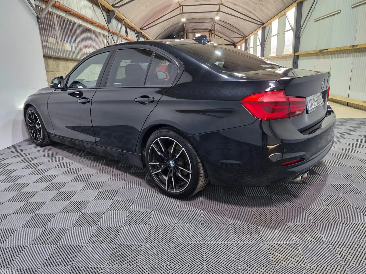 BMW 3-Series Saloon, Diesel, 2017, Black