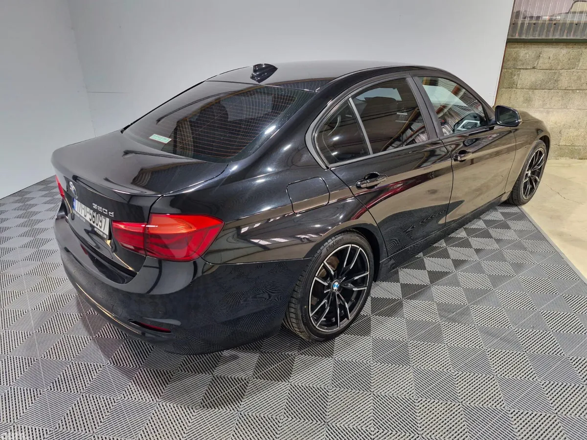 BMW 3-Series Saloon, Diesel, 2017, Black
