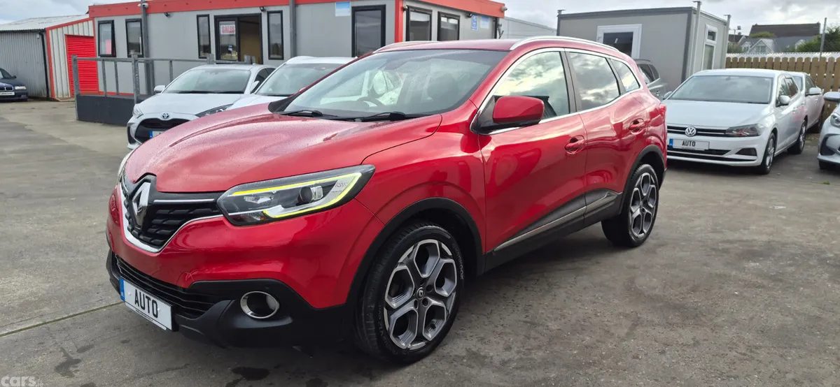 Renault Kadjar SUV, Diesel, 2016, Red