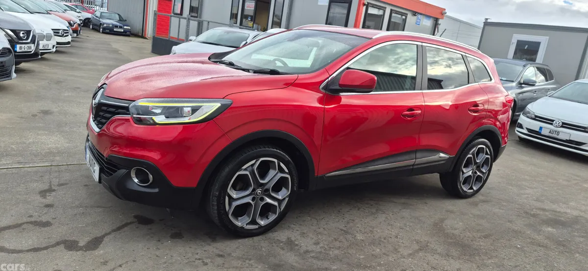 Renault Kadjar SUV, Diesel, 2016, Red