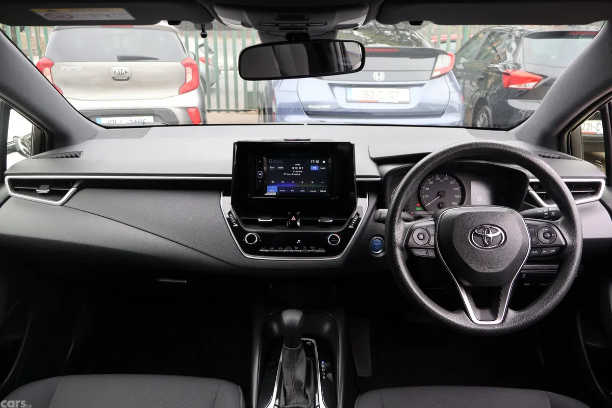 Toyota Corolla Hatchback, Petrol Hybrid, 2019, White