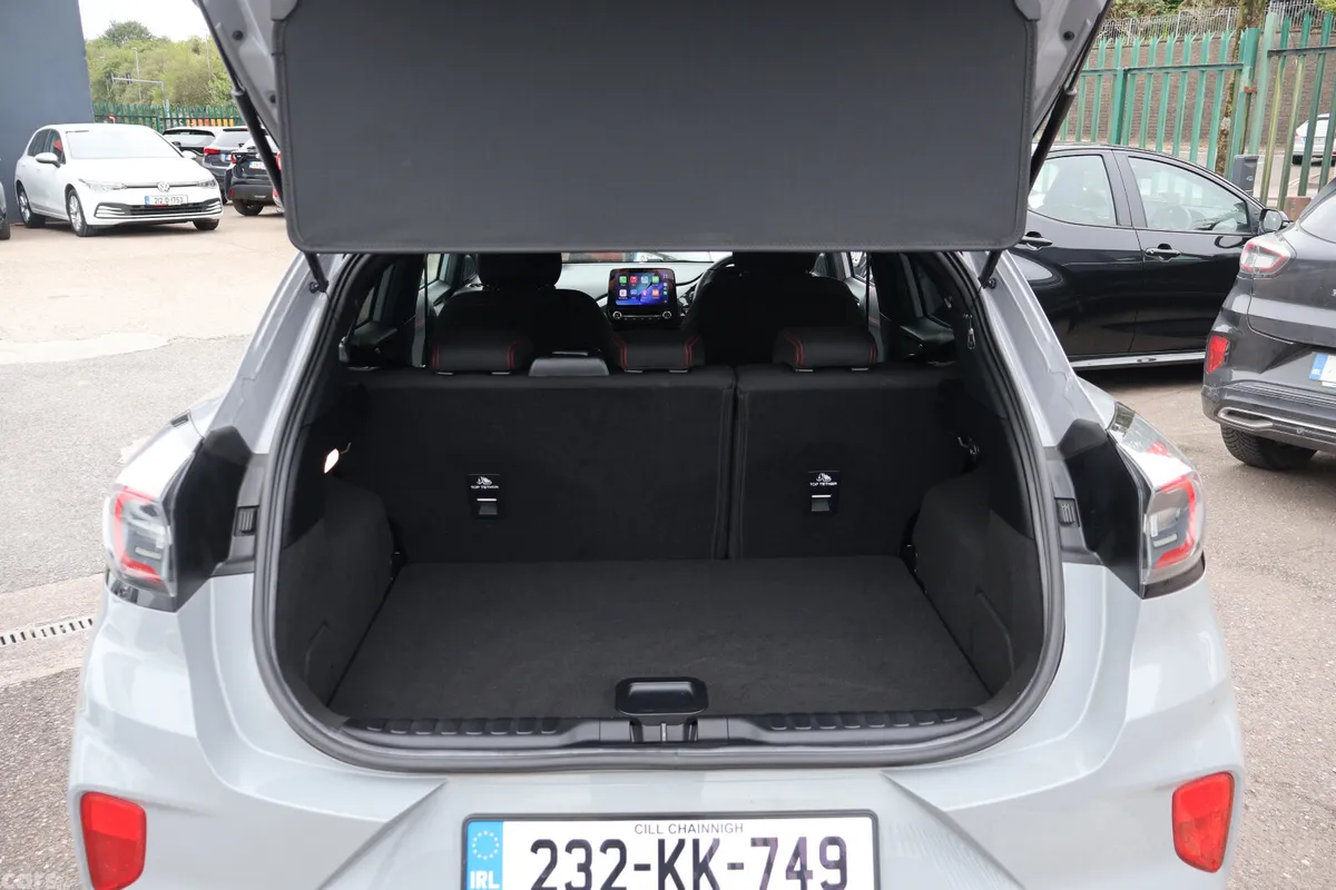 Ford Puma Hatchback, Petrol Hybrid, 2023, Grey
