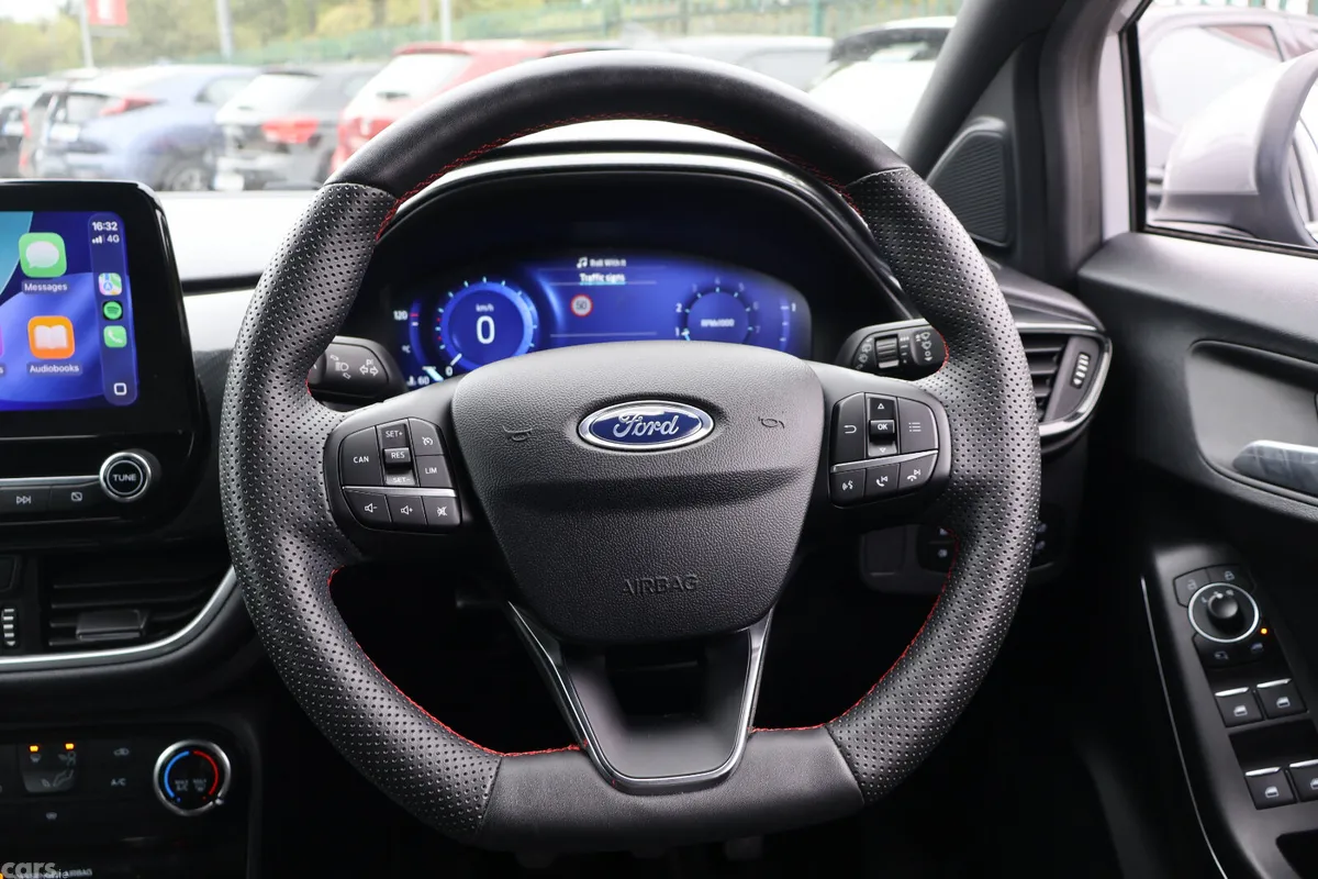 Ford Puma Hatchback, Petrol Hybrid, 2023, Grey