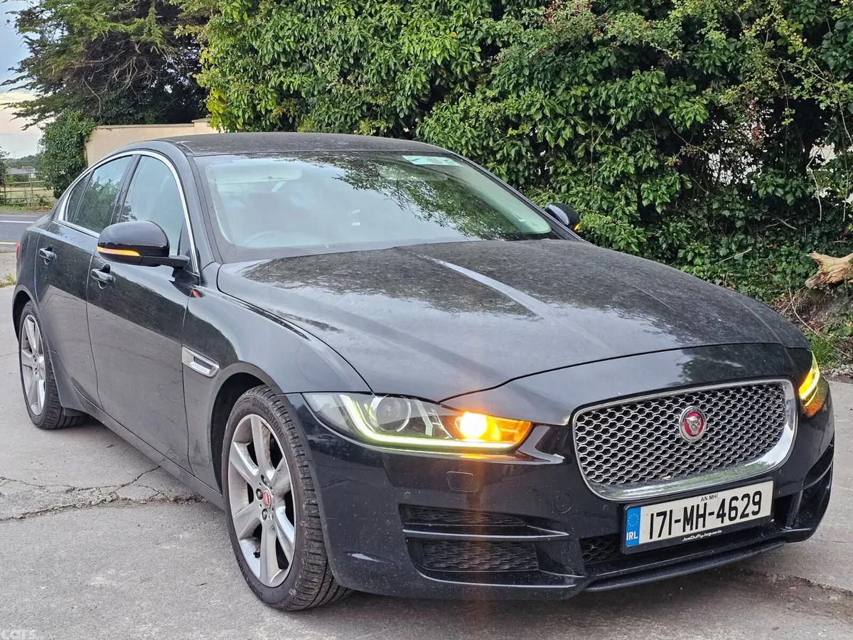 Jaguar XE Saloon, Diesel, 2017, Black
