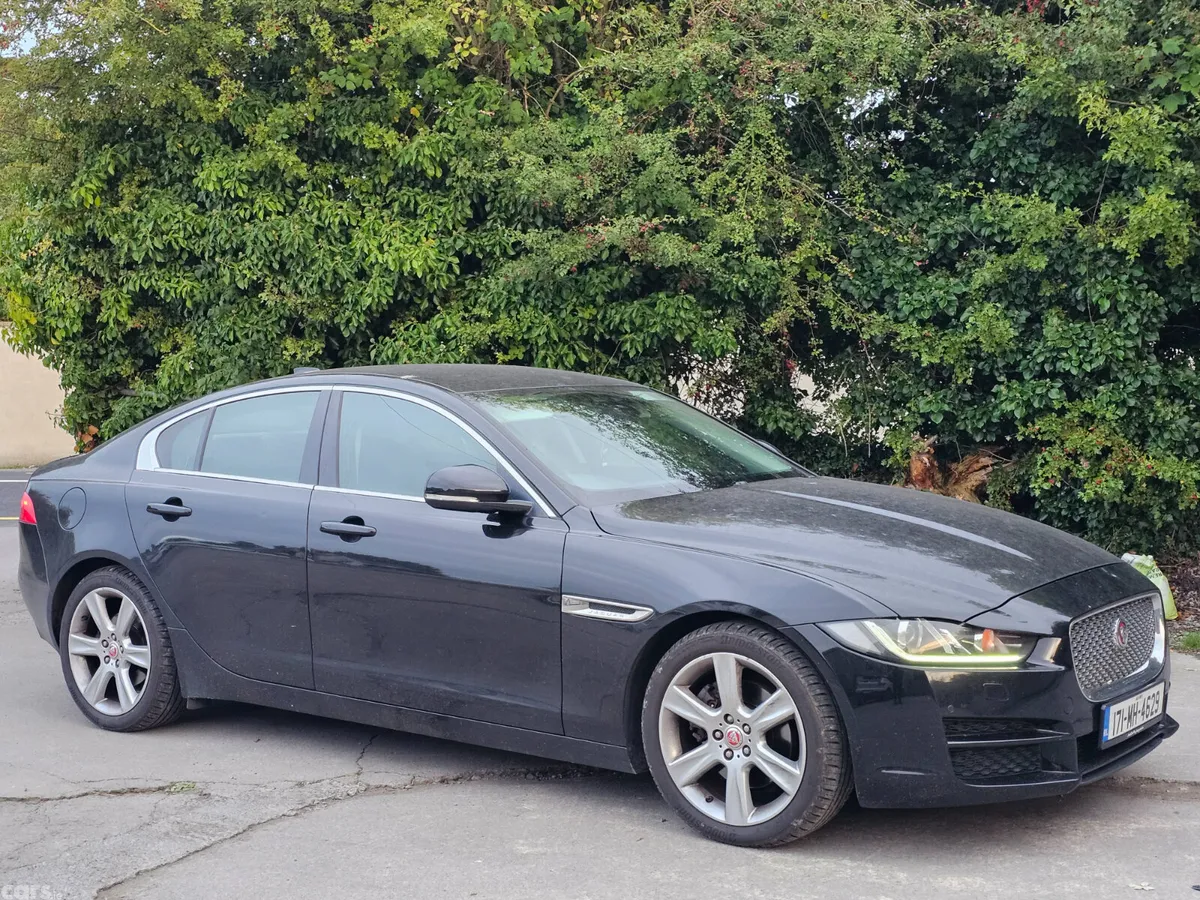 Jaguar XE Saloon, Diesel, 2017, Black