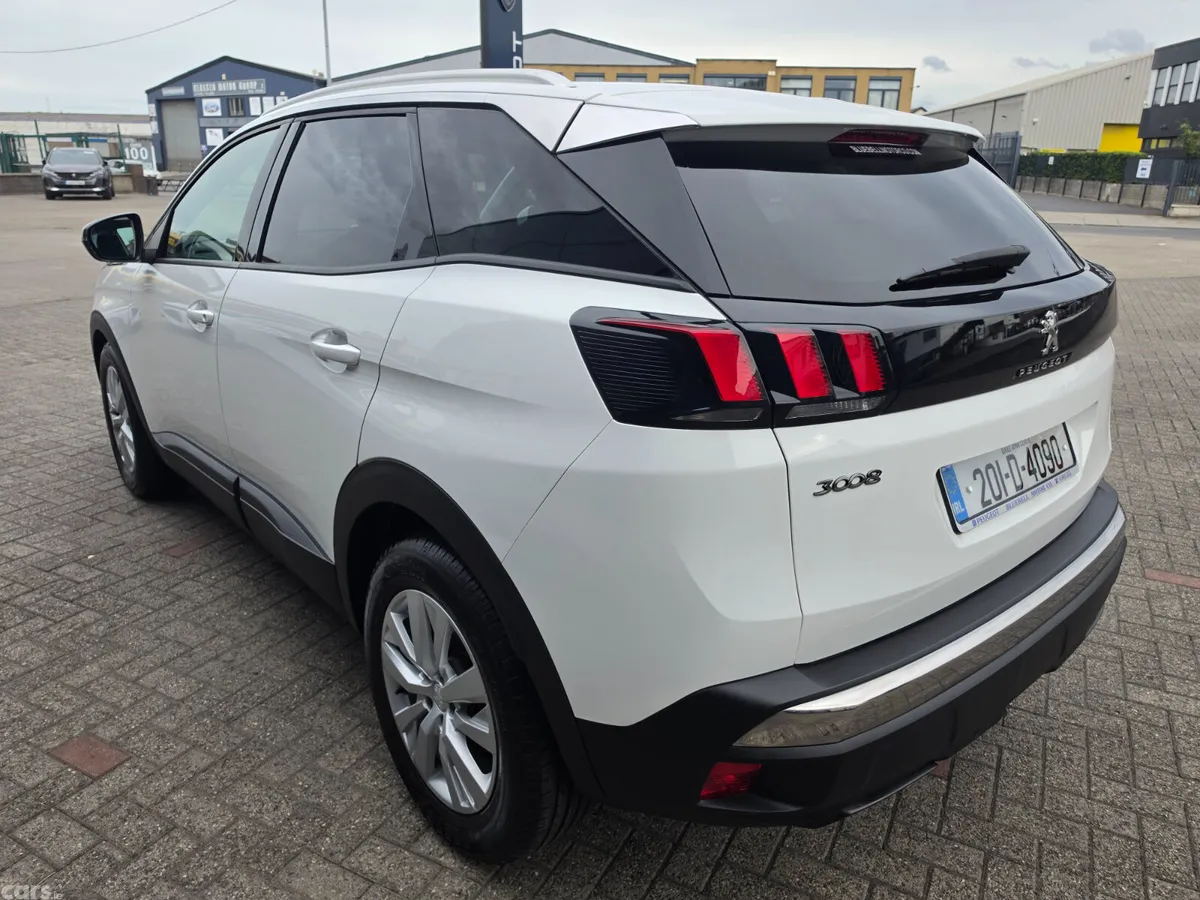 Peugeot 3008 MPV, Petrol, 2020, White