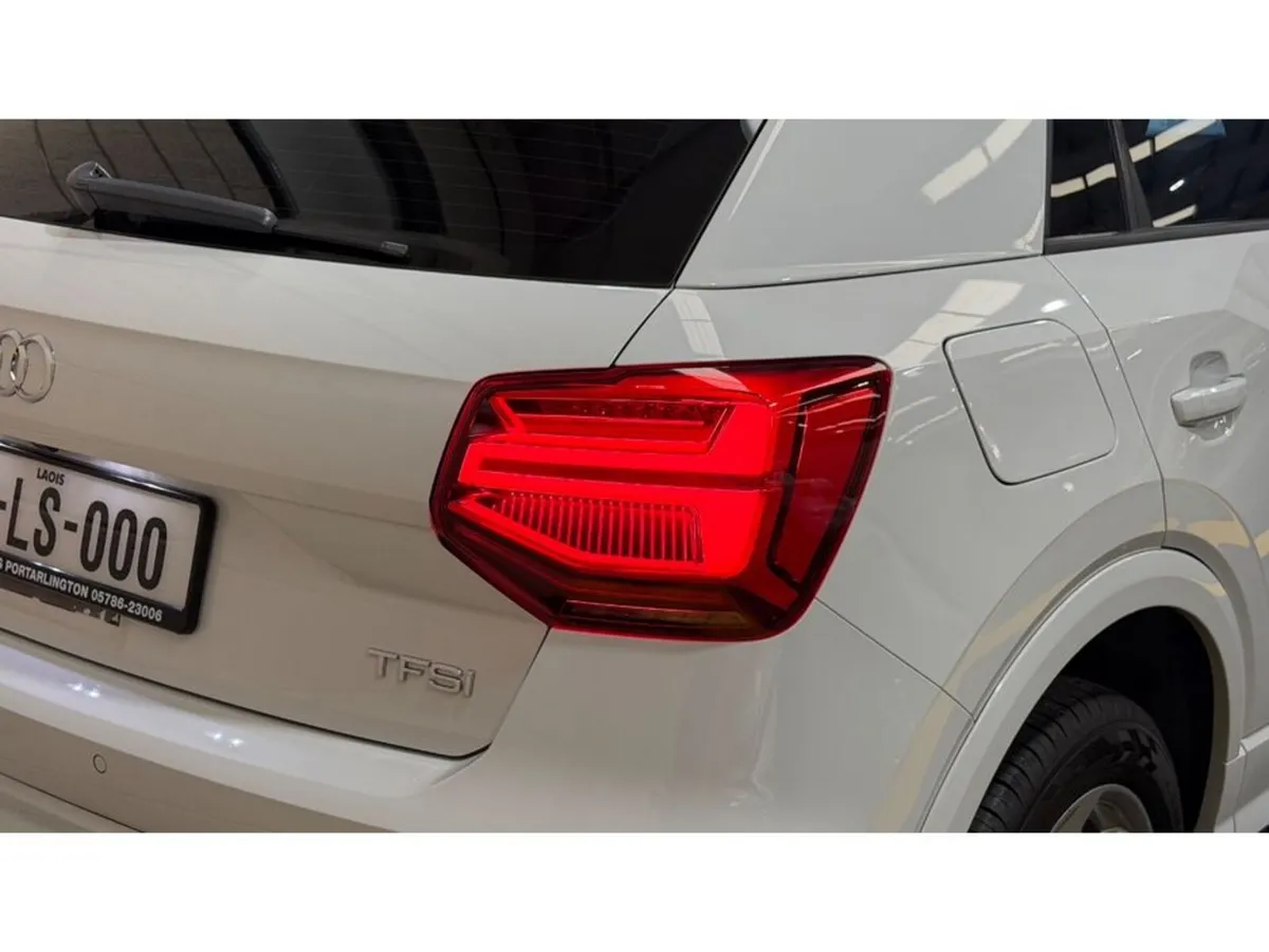 Audi Q2 SUV, Petrol, 2017, White