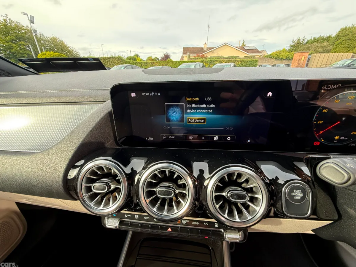 Mercedes-Benz GLA Estate, Petrol Plug-in Hybrid, 2023, Black