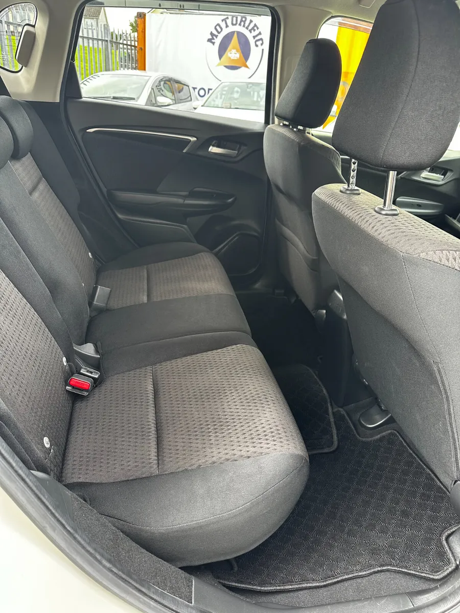 Honda Fit Hatchback, Petrol Hybrid, 2018, White