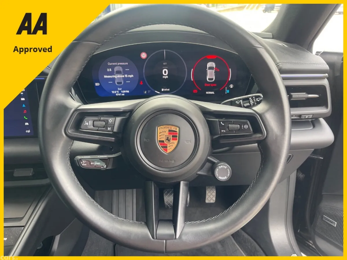 Porsche Macan SUV, Electric, 2024, Black