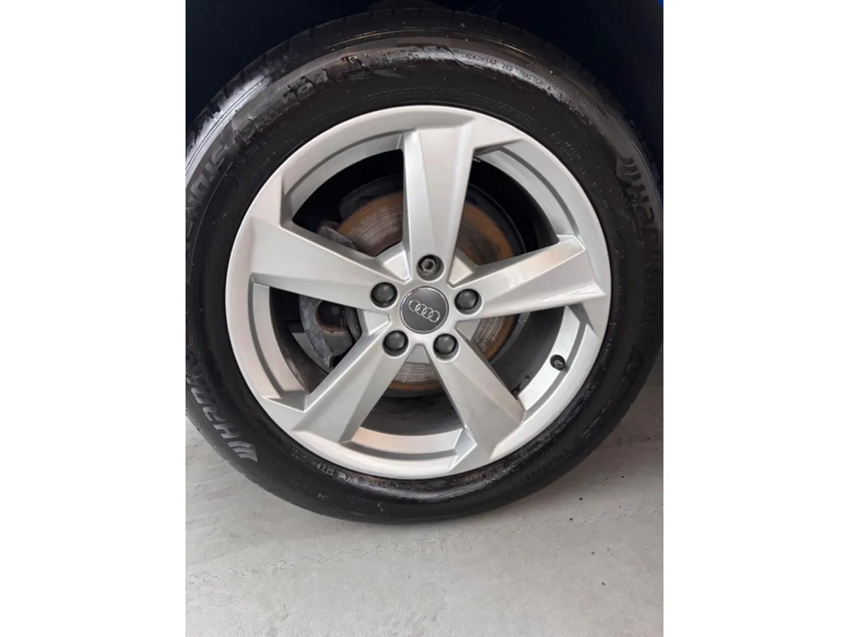 Audi Q2 MPV, Diesel, 2020, Blue