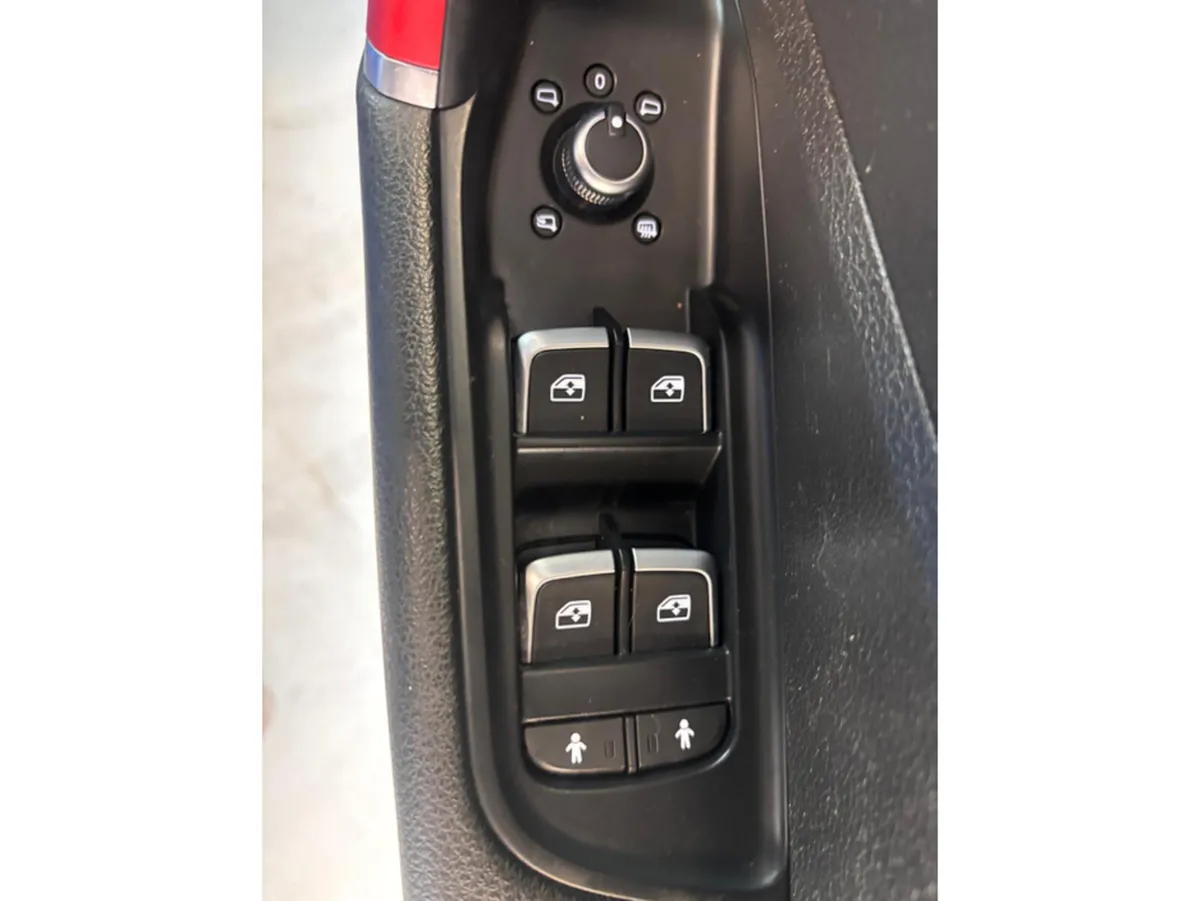 BMW 3-Series Saloon, Diesel, 2019, Red