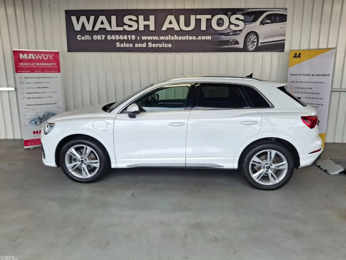 Audi Q3 Estate, Petrol Plug-in Hybrid, 2023, White