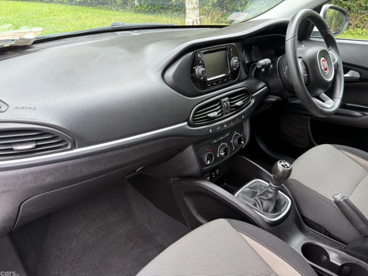 Fiat Tipo Saloon, Diesel, 2019, White