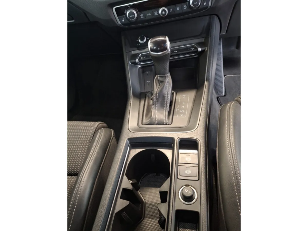 Audi Q3 Estate, Petrol Plug-in Hybrid, 2023, White