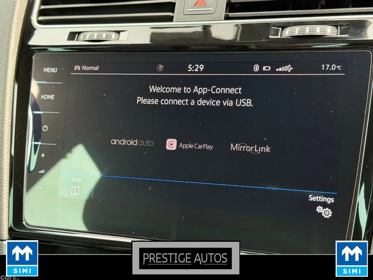 Volkswagen Golf Hatchback, Petrol, 2017, Blue