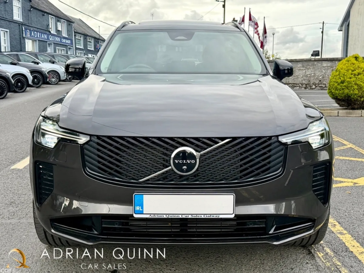 Volvo XC90 SUV, Petrol Plug-in Hybrid, 2026, Grey